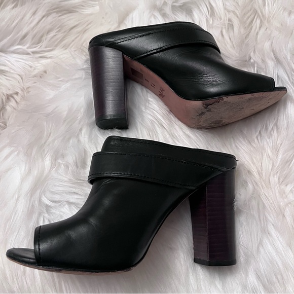 Coach size 7.5 “Orchid” Black Leather Peep Toe Clogs - Picture 3 of 13